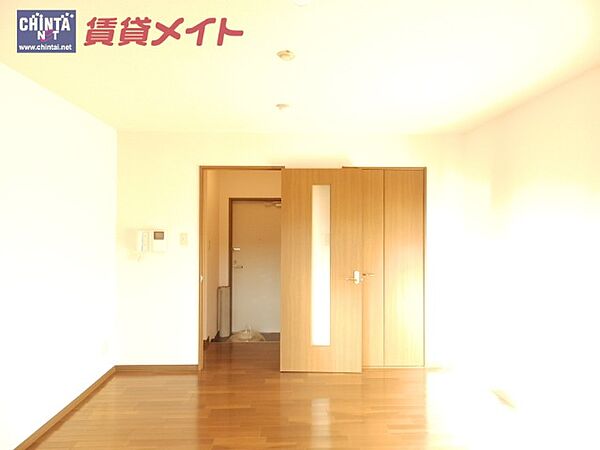 グランコート 105｜三重県津市神納(賃貸アパート1K・1階・30.24㎡)の写真 その3