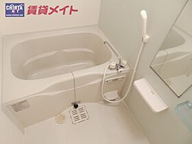 サン・フローラ 101 ｜ 三重県津市河芸町中瀬（賃貸アパート1R・1階・32.90㎡） その5