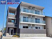アーバンヒルズ津 1階 新築の賃貸物件