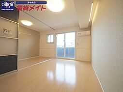 Joie Bonheur Deux 1階1LDKのリビング/ダイニング