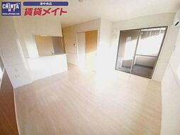 ＶＩＬＬＡ（ヴィーシャ）　Ｃ 2階2LDKのリビング/ダイニング