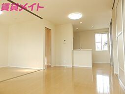 クレセオ下箕田 2階2LDKのリビング/ダイニング