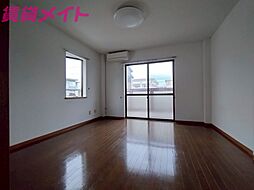 シェモア 1階ワンルームのリビング/ダイニング