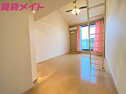 トップハウス寺家III 2階1Kのリビング/ダイニング