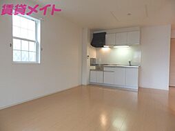 ミルキー　IV 1階1LDKのリビング/ダイニング