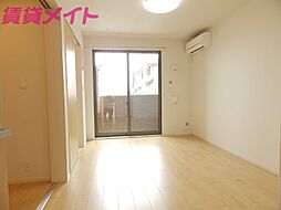 フルーリール 1階2Kのリビング/ダイニング