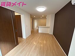 レーヴィア 1階1LDKのリビング/ダイニング