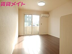 ラ フロレゾン　B棟 1階1LDKのリビング/ダイニング