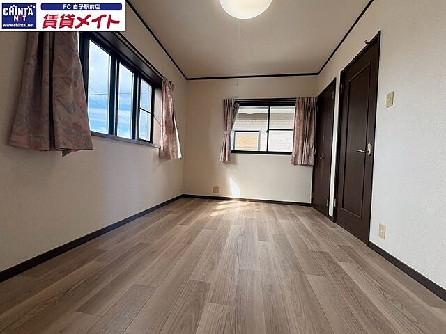 寝室
