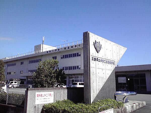 画像17:三重県立伊勢工業高等学校