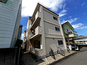 パールハイツ  ｜ 三重県伊勢市勢田町（賃貸マンション1LDK・1階・33.21㎡） その1