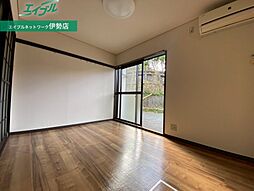 ブセナテラス 1階1Kのリビング/ダイニング