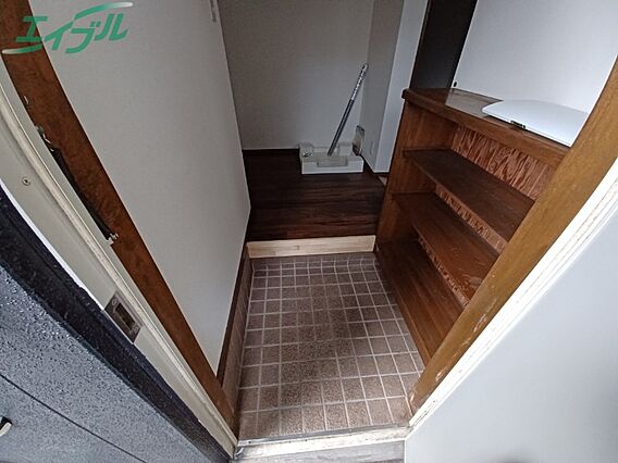 LifeSakuragiII_内装_3