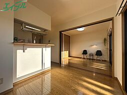 グレイスコート 1階2DKのリビング/ダイニング