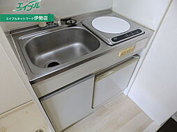 常磐レジデンス 1階ワンルームのリビング/ダイニング