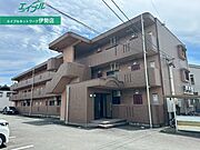 田丸駅より徒歩7分 築28年7ヶ月 3階建の賃貸物件