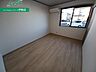 室内：同建物別部屋反転写真です
