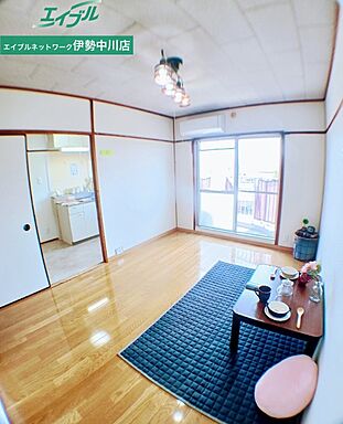 リビング/ダイニング