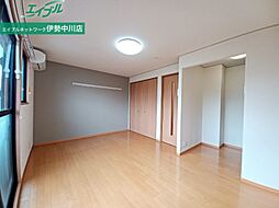 エクレール 2階ワンルームのリビング/ダイニング