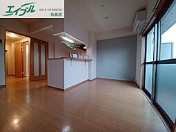 プリマベーラ． 3階2LDKのリビング/ダイニング