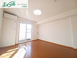 ヴォロンティエＡ棟 1階ワンルームのリビング/ダイニング