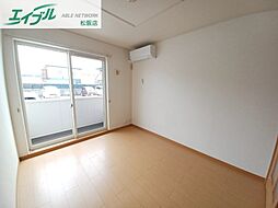 アイファインＥ 1階2DKのリビング/ダイニング