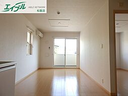 メゾンサンパティーク　II棟 1階1LDKのリビング/ダイニング