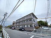 津市桜田町 3階建 築28年のイメージ