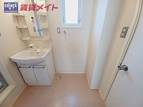 三重県津市川方町（賃貸アパート1LDK・1階・43.74㎡） その8