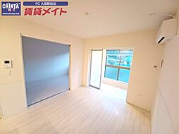 JR名松線 一志駅 徒歩7分の賃貸アパート 2階2LDKのリビング/ダイニング