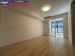 近鉄名古屋線 津新町駅 徒歩5分の賃貸アパート 1階1LDKのリビング/ダイニング