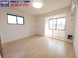 近鉄山田線 伊勢中川駅 徒歩5分の賃貸アパート 1階1Kのリビング/ダイニング