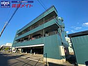 久居駅より徒歩19分 築36年5ヶ月 4階建の賃貸物件