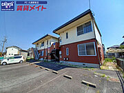 久居駅より徒歩15分 築42年 2階建の賃貸物件