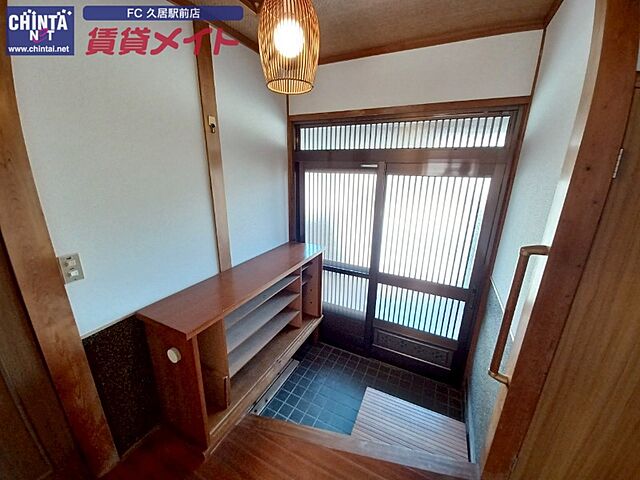 玄関