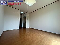 JR紀勢本線 徳和駅 徒歩30分の賃貸アパート 1階ワンルームのリビング/ダイニング