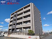 六軒駅より徒歩14分 築14年11ヶ月 5階建の賃貸物件