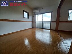 JR参宮線 宮川駅 徒歩25分の賃貸マンション 3階1LDKのリビング/ダイニング