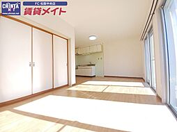 メゾン三光マンション 1階2LDKのリビング/ダイニング