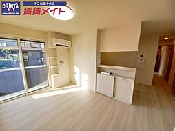 JR紀勢本線 松阪駅 バス5分 バス内五曲り下車 徒歩27分の賃貸アパート 3階2LDKのリビング/ダイニング