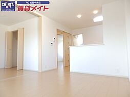 近鉄山田線 斎宮駅 バス9分 バス明和町役場下車 徒歩33分の賃貸アパート 2階2LDKのリビング/ダイニング