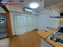 近鉄山田線 松ヶ崎駅 徒歩17分の賃貸マンション 3階2DKのリビング/ダイニング