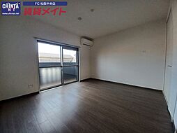 近鉄山田線 松阪駅 徒歩19分の賃貸マンション 3階1Kのリビング/ダイニング