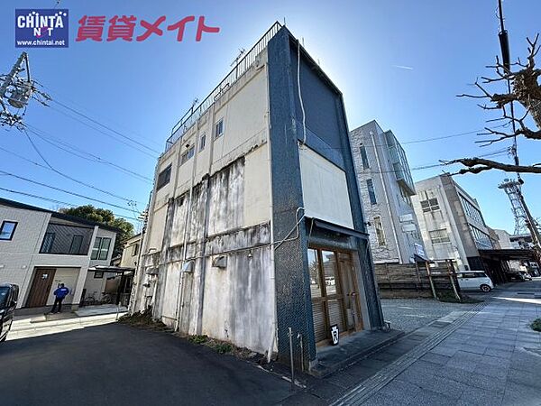 三重県伊勢市一志町(賃貸マンション2LDK・2階・81.00㎡)の写真 その1