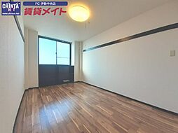 近鉄鳥羽線 宇治山田駅 徒歩15分の賃貸アパート 1階1Kのリビング/ダイニング