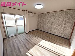 近鉄鳥羽線 五十鈴川駅 徒歩16分の賃貸マンション 1階1Kのリビング/ダイニング