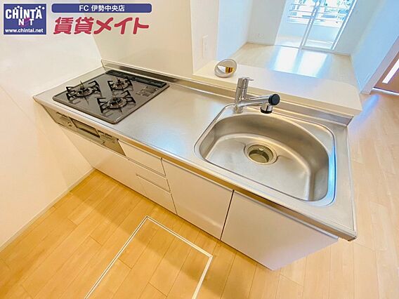 エクシード・YB_内装_1