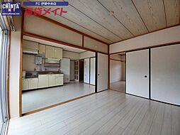 近鉄志摩線 志摩磯部駅 徒歩25分の賃貸マンション 5階3DKのリビング/ダイニング