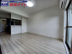 近鉄山田線 小俣駅 徒歩3分の賃貸マンション 2階1LDKのリビング/ダイニング