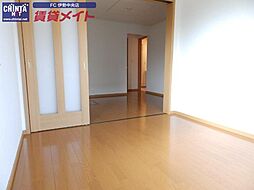 近鉄山田線 伊勢市駅 バス15分 三交バス馬瀬下車 4.4kmの賃貸アパート 1階2DKのリビング/ダイニング